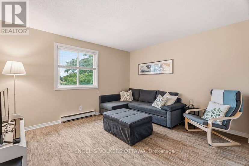 8 - 260 Fenerty Court — photo 26 of 35