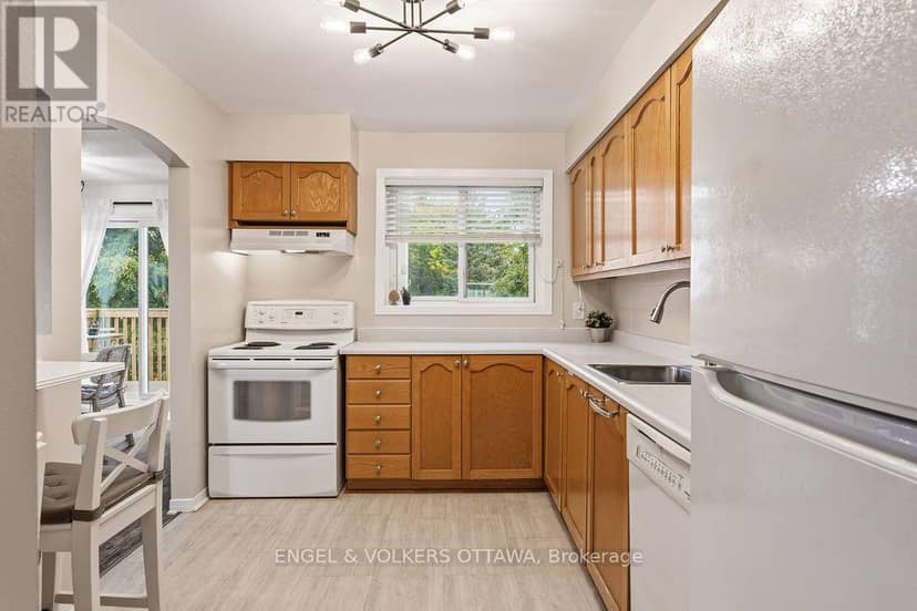 8 - 260 Fenerty Court, Ottawa, photo 8