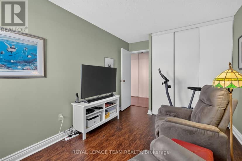 1016 - 1505 Baseline Road — photo 30 of 40