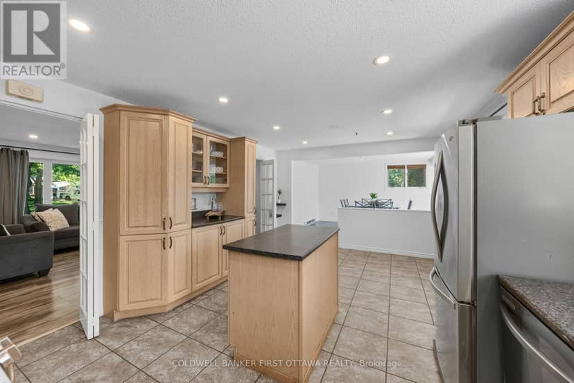 12 Bradgate Drive — photo 14 of 40
