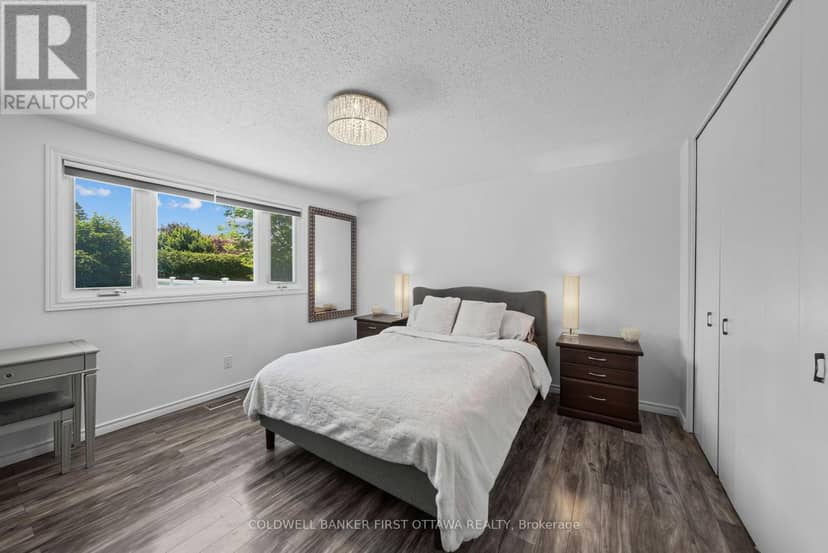 12 Bradgate Drive — photo 19 of 40