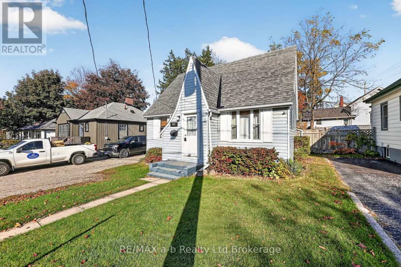 825 James Street — photo 33 of 40