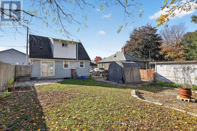 825 James Street — photo 37 of 40