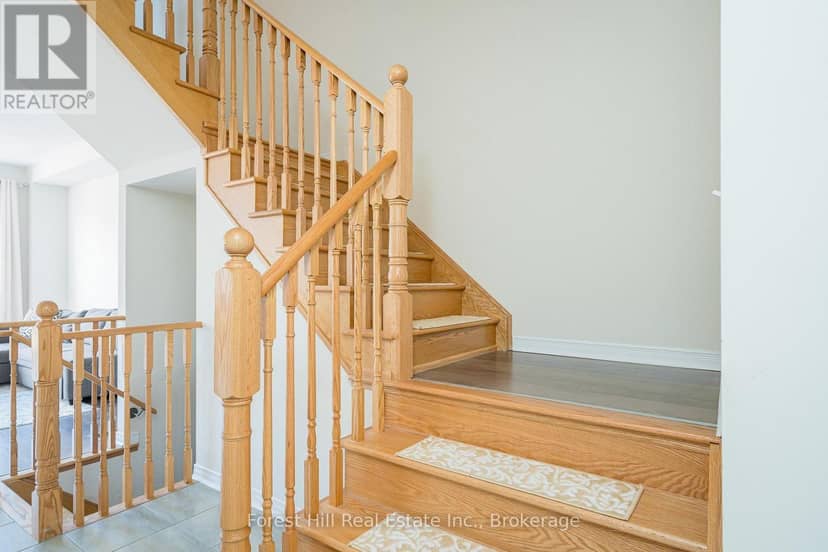 48 Portland Street — photo 19 of 34
