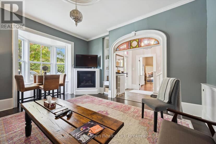 21 Colborne Street — photo 11 of 40