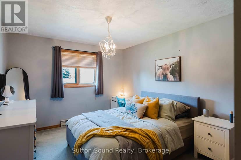 719 McNaughton Street — photo 11 of 30