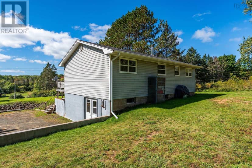 134 Parker Mountain Road — photo 36 of 40