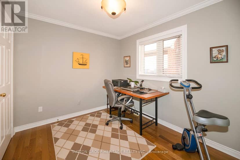 2526 Linwood Street — photo 20 of 40