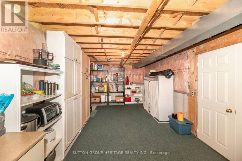 2526 Linwood Street — photo 32 of 40