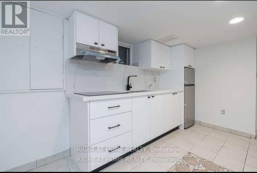 157 Woodycrest Avenue N — photo 12 of 19