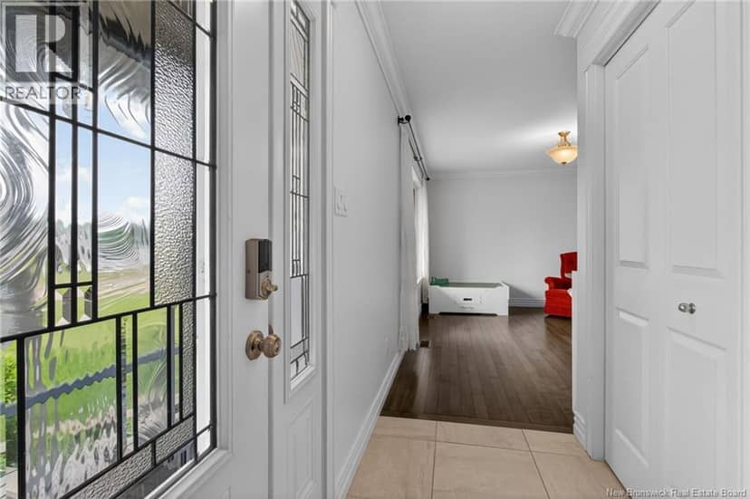 113 Goldleaf Court — photo 4 of 40