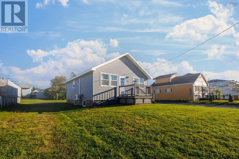 134 Brookland Street, Glace Bay, photo 2