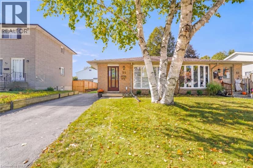35 IVANHOE Road, Brantford, photo 2