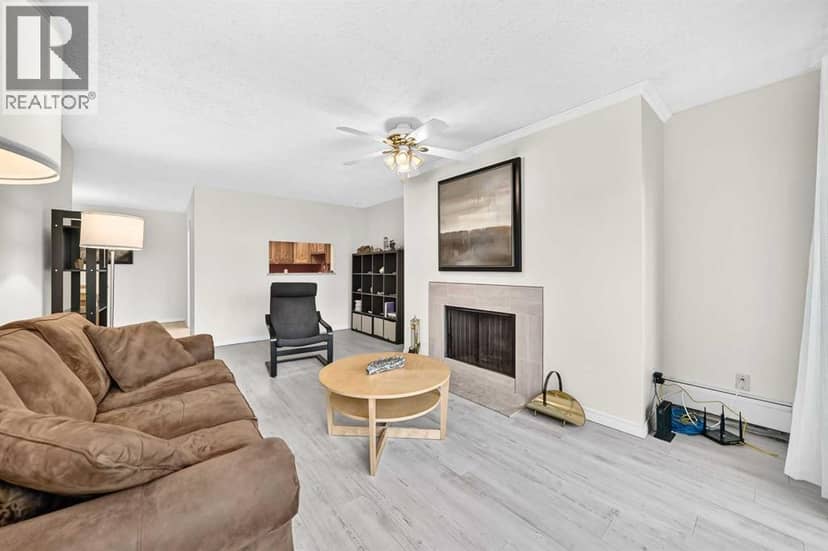 210, 3730 50 Street NW — photo 19 of 40