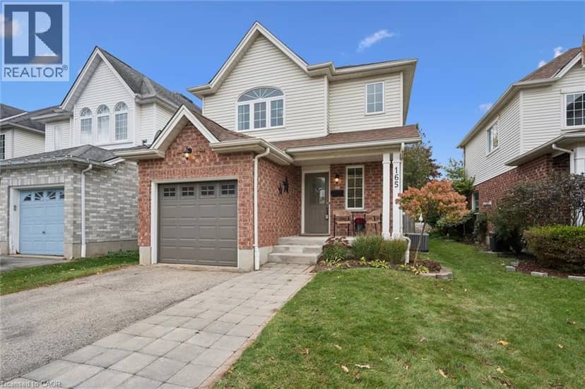 165 CAVELLETTI Court, Waterloo, photo 2