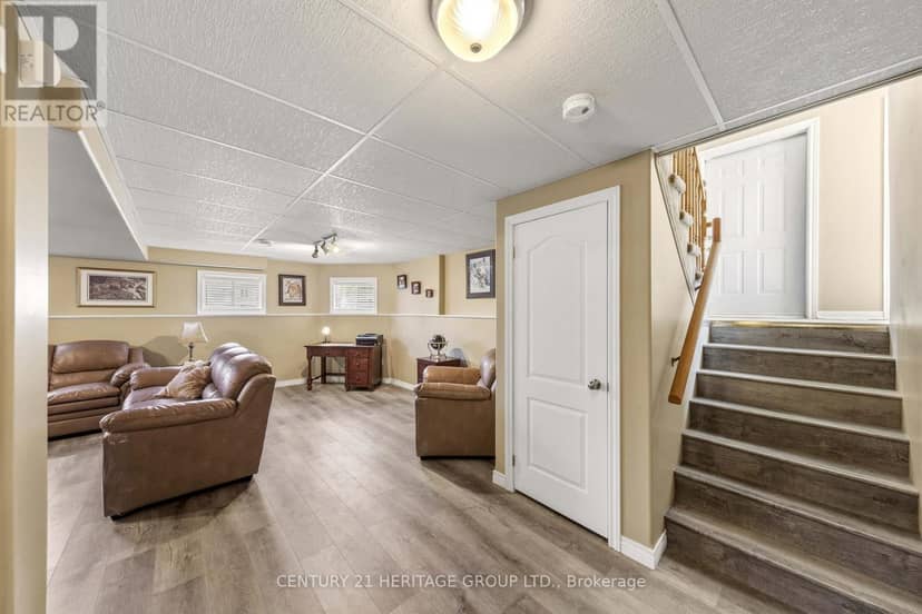 27 Creek Drive — photo 29 of 40