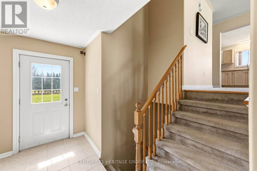 27 Creek Drive — photo 9 of 40
