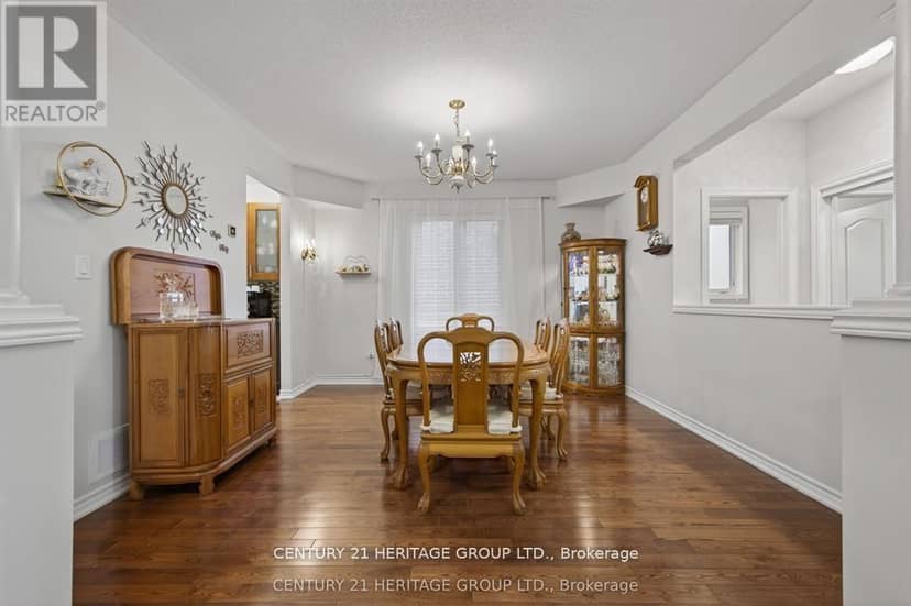 136 Riveredge Drive, Georgina, photo 5