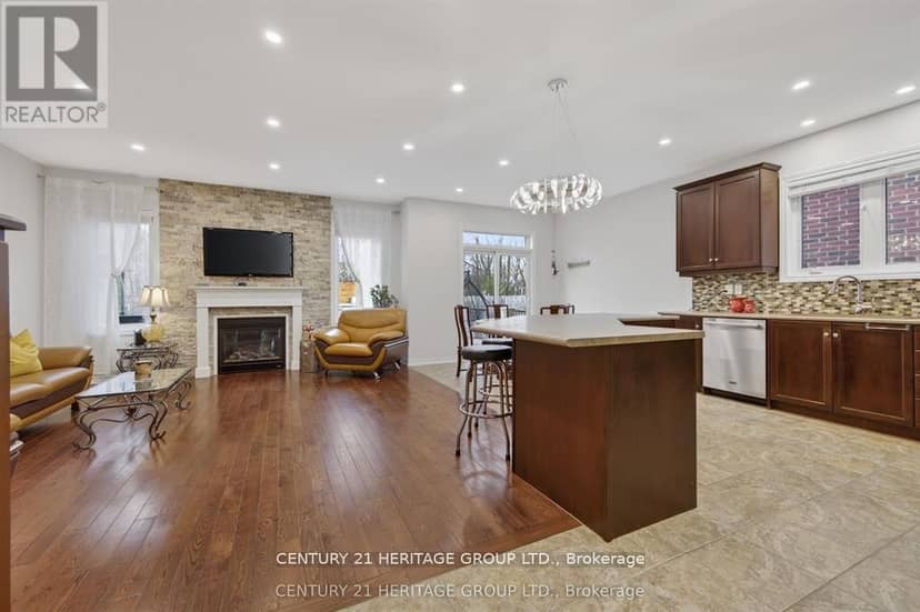 136 Riveredge Drive, Georgina, photo 7