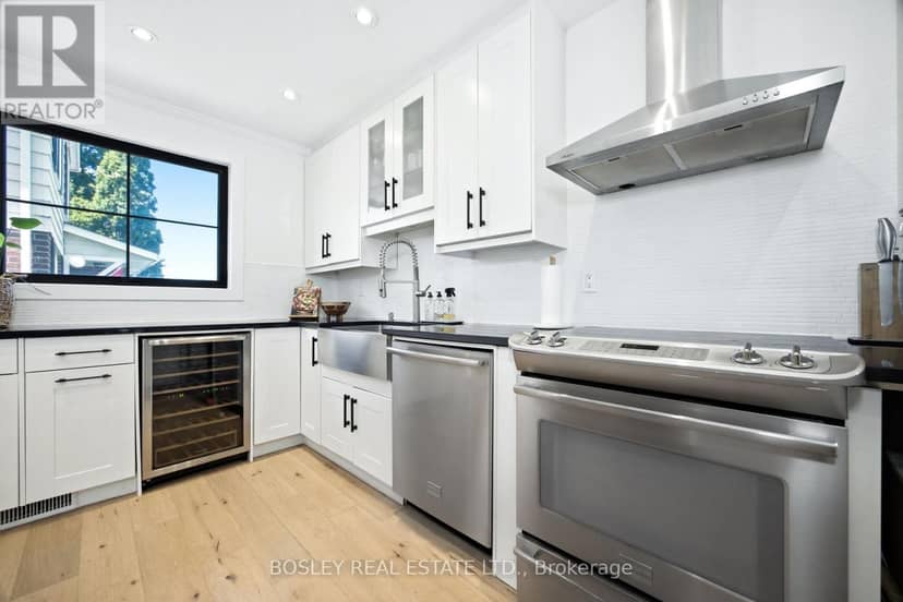 440 Sandford Street — photo 16 of 40
