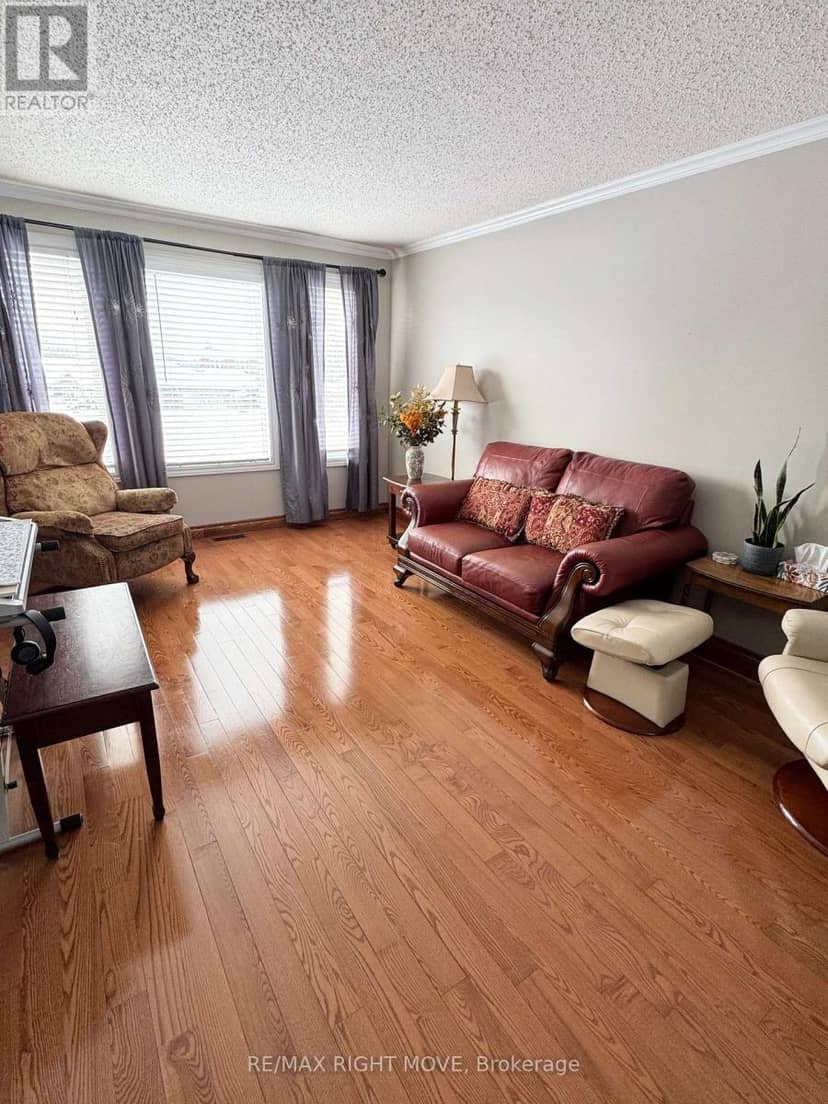 15 Watson Court — photo 10 of 29