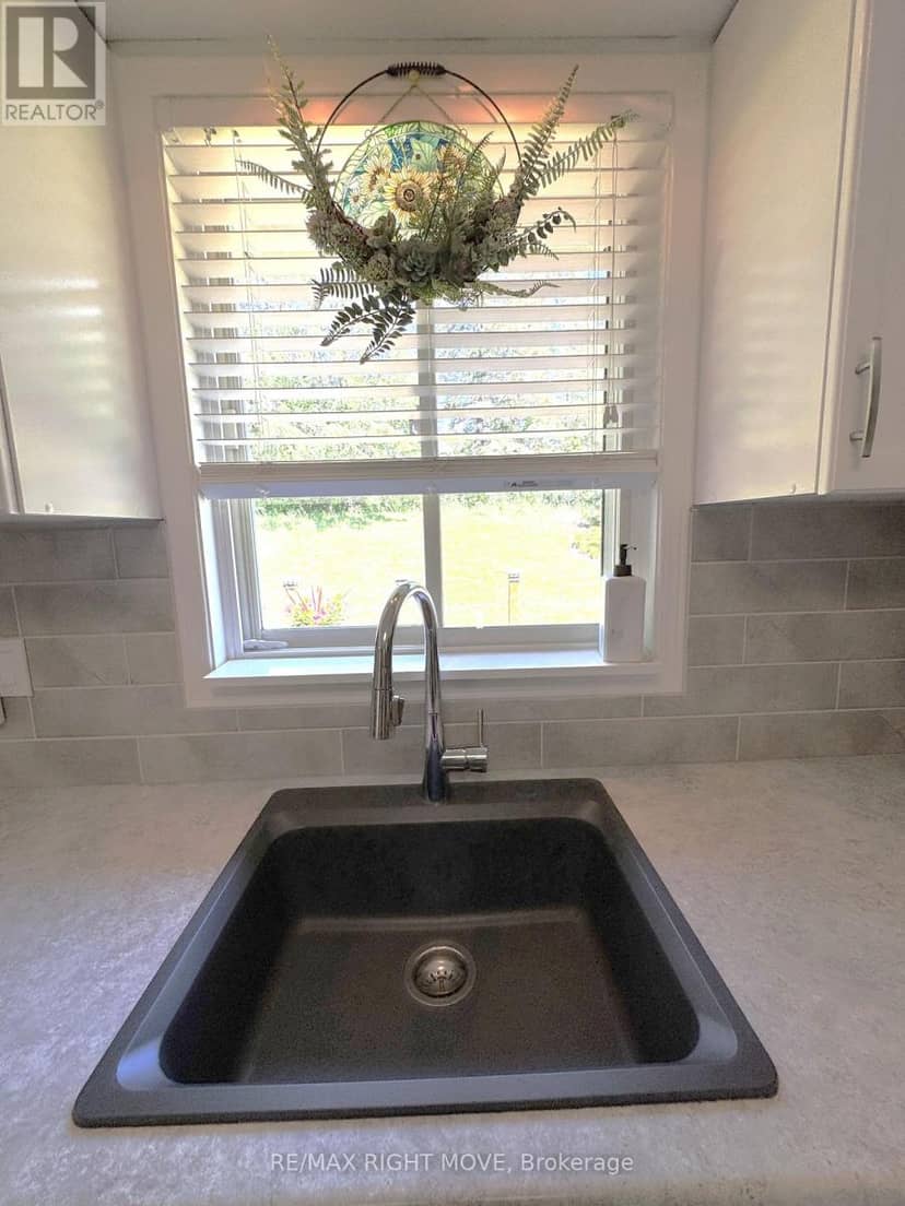 15 Watson Court, Orillia, photo 5
