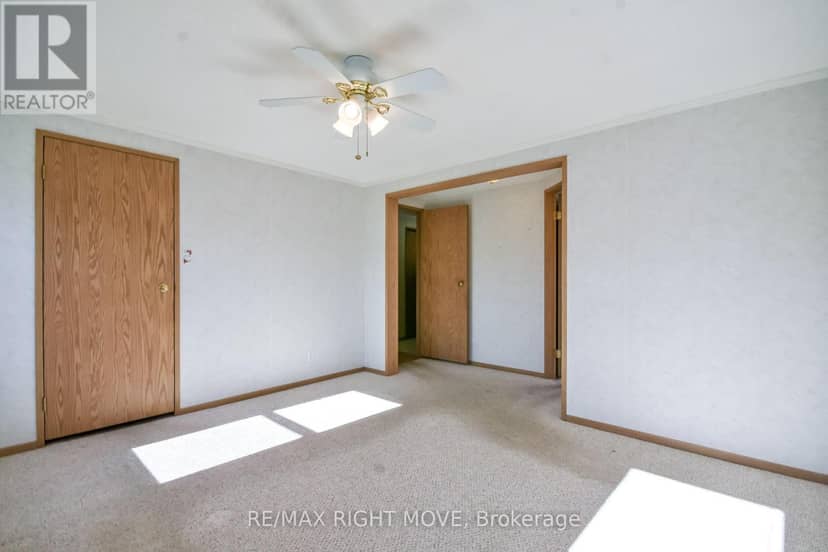 4105 Wesley Street — photo 25 of 40