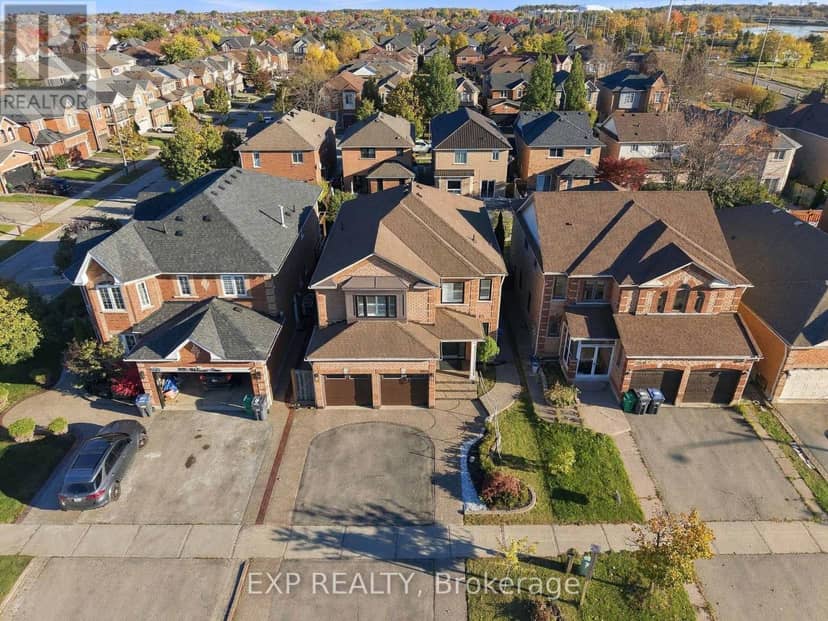 3976 McDowell Drive, Mississauga, photo 2