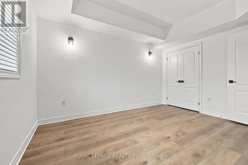 406 - 4006 Kilmer Drive — photo 12 of 22
