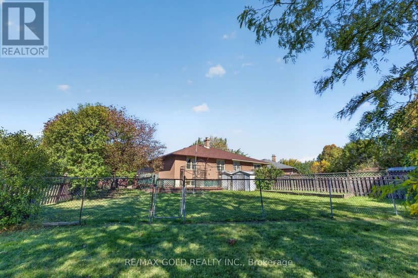 27 Alderbury Crescent, Brampton, photo 2
