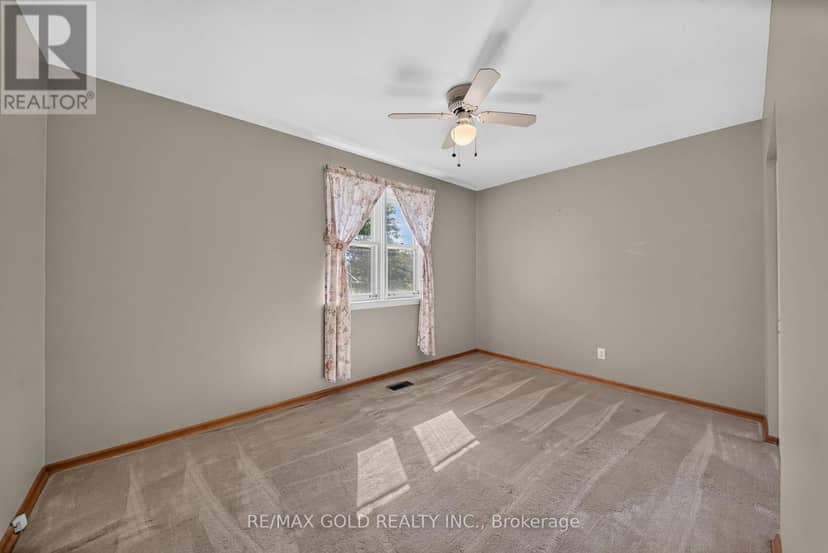 27 Alderbury Crescent — photo 27 of 40