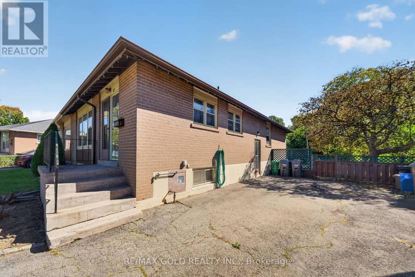 27 Alderbury Crescent — photo 39 of 40
