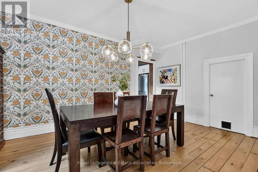 15 Charles Street — photo 18 of 40