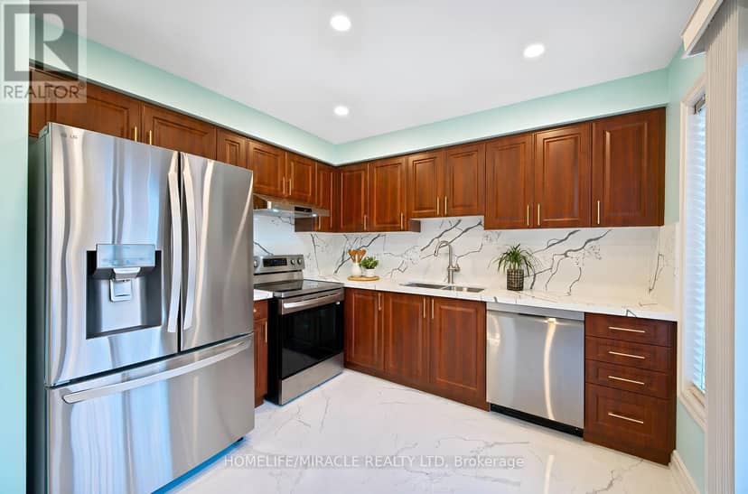 54 Starhill Crescent, Brampton, photo 7