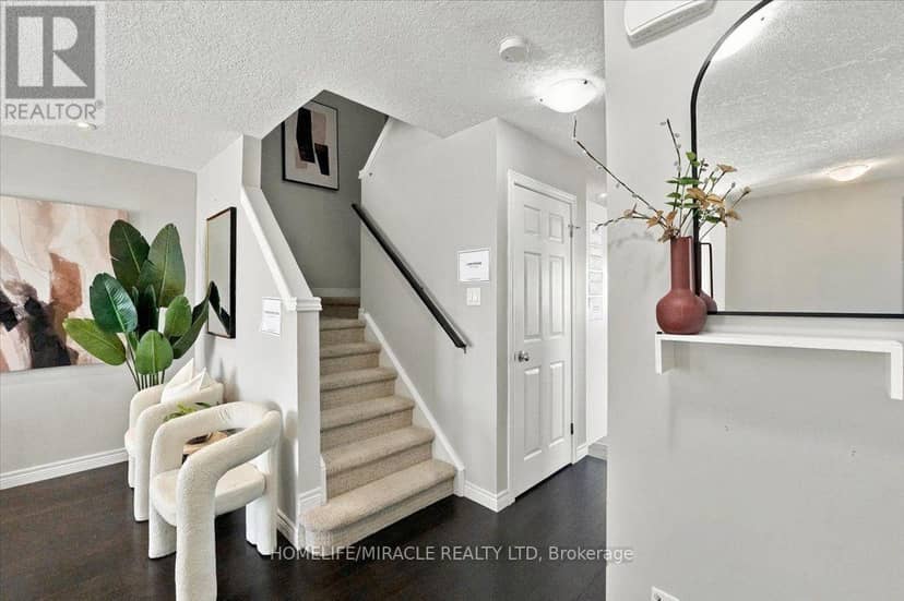 M1 - 70 Willowrun Drive — photo 9 of 40