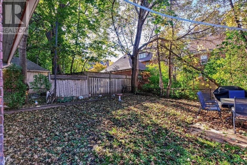 194 Delaware Avenue — photo 11 of 15