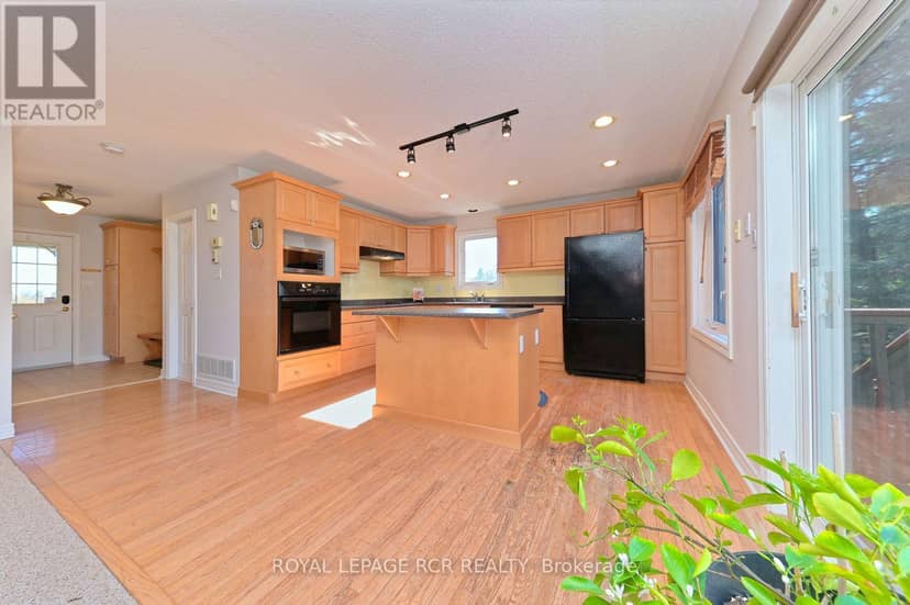 21 Lloyds Traverse Crescent, Mulmur, photo 3