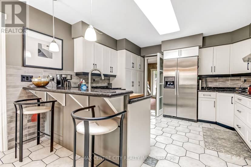 10308 Greenpark Drive — photo 14 of 30