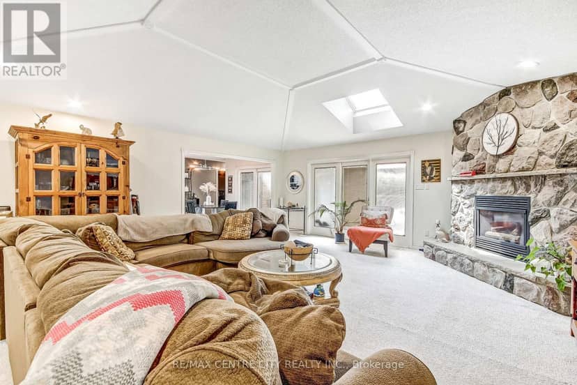 10308 Greenpark Drive, Southwold, photo 7