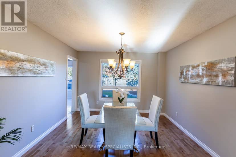 1 Burwash Court, Brampton, photo 7