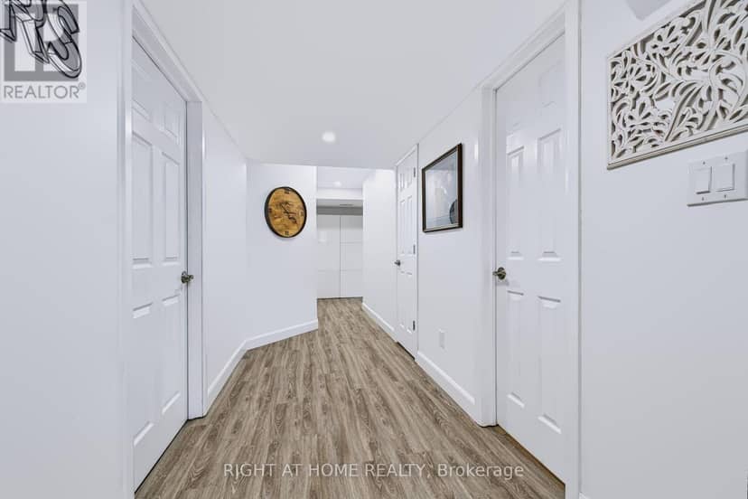 69 - 69 Westminster Crescent — photo 26 of 36