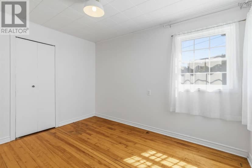 3628 Barrington Street — photo 7 of 36