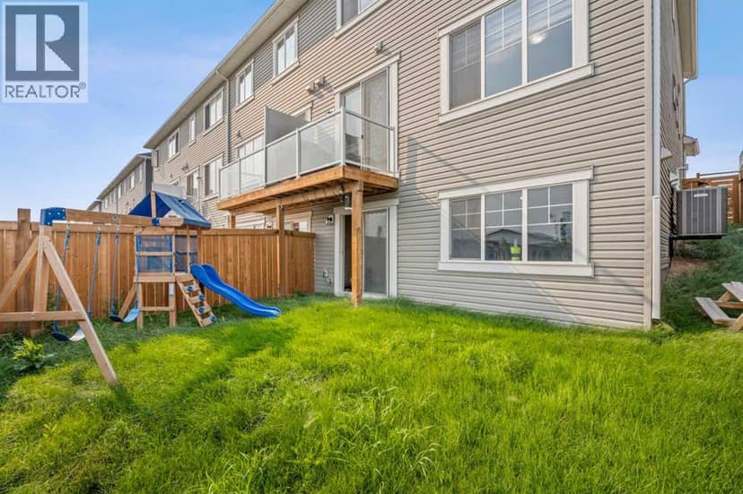 260 Carringham Way NW — photo 33 of 38