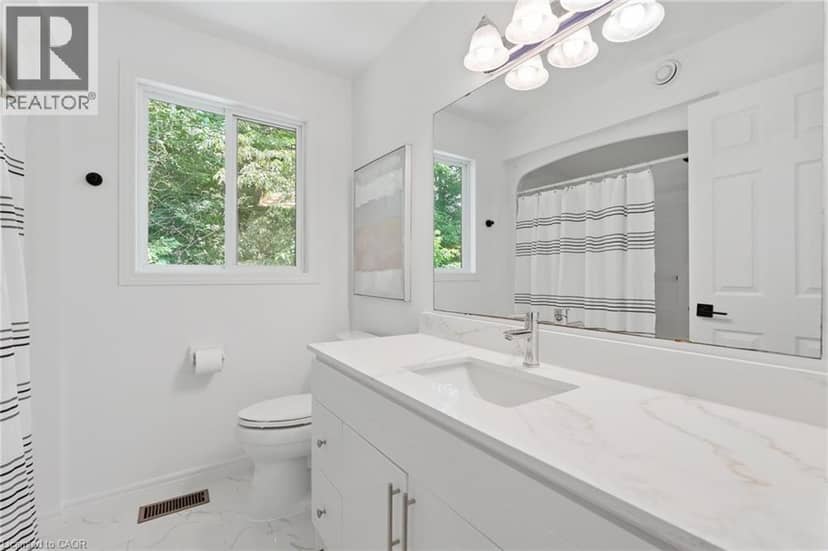 292 THORNCREST Drive — photo 34 of 40