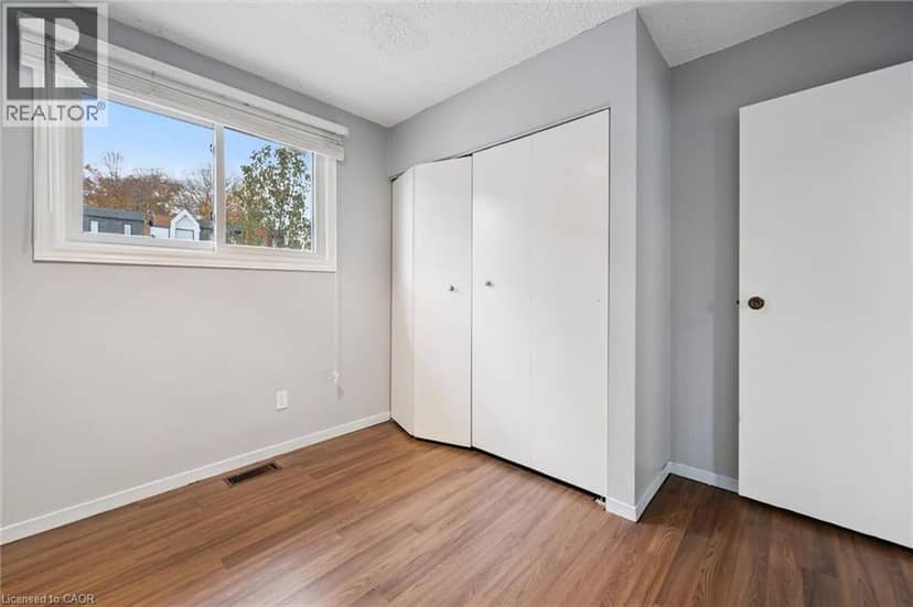212 HERITAGE Drive — photo 16 of 40