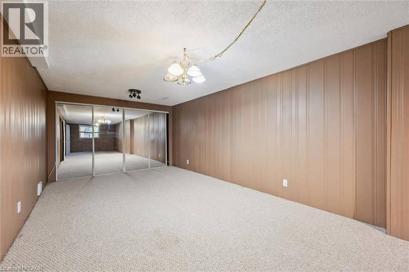 212 HERITAGE Drive — photo 26 of 40