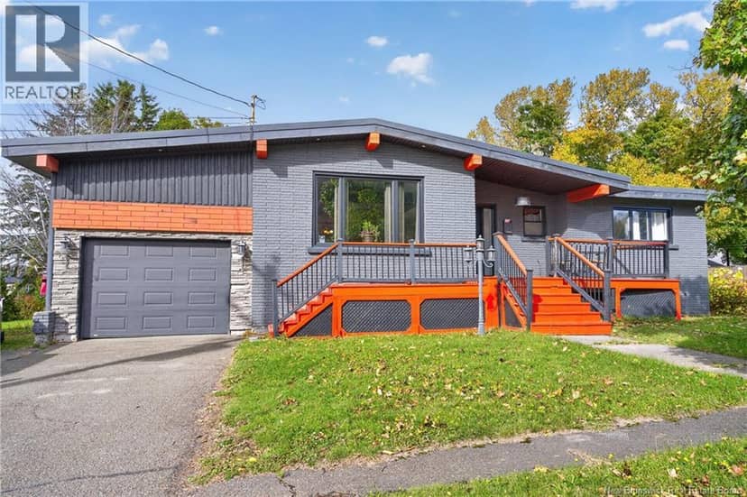 59 Arran Street, Campbellton