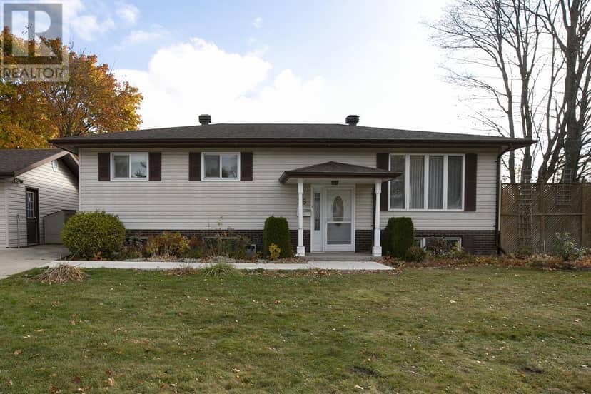 36 Danby RD, Sault Ste. Marie, photo 2