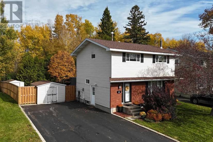 136 Glen AVE, Sault Ste. Marie, photo 8