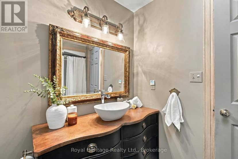7372 Dale Road — photo 32 of 40